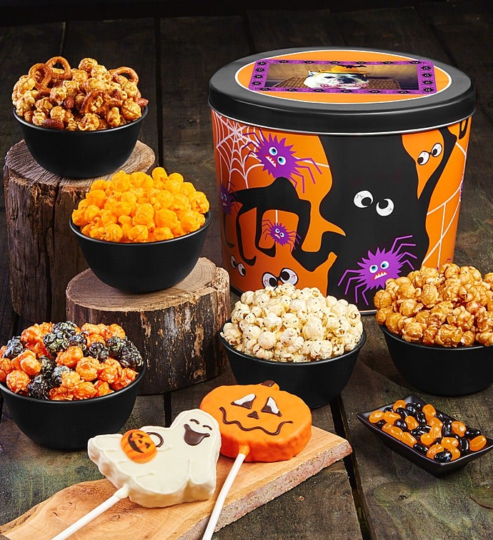 Spooky Spider Snack Assortment