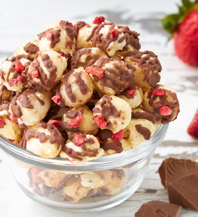 Chocolate Covered Strawberry Popcorn